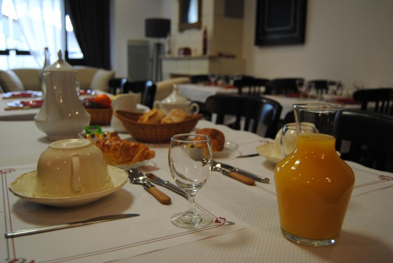 Hotel Sainte Therese Лурд Екстер'єр фото