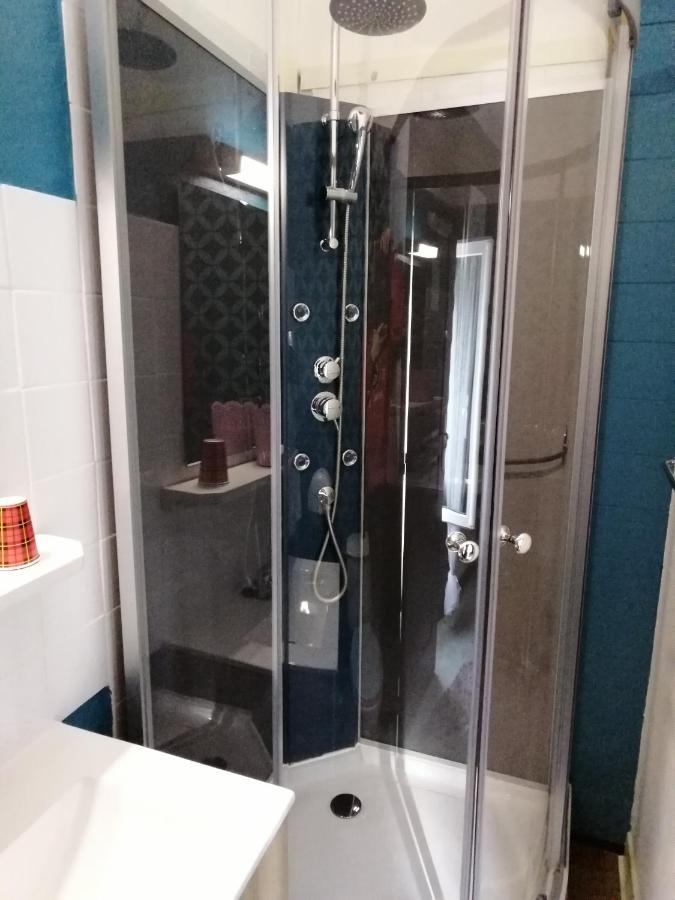 Hotel Sainte Therese Лурд Екстер'єр фото